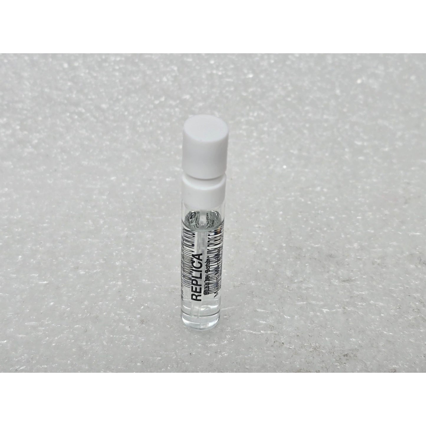 Maison Margiela Replica Bubble Bath Eau De Toilette Sample Spray 0.06 Oz Perfume