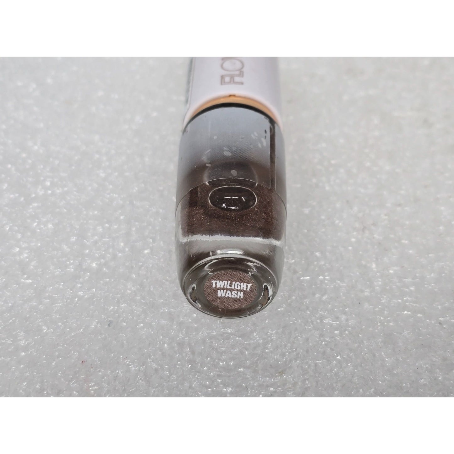 Flower Watercolor Eye Tint Twilight Wash Eyeshadow