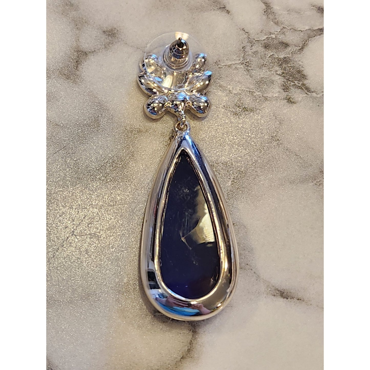 Gloria Vanderbilt Teardrop Earrings Navy Blue Crystal Floral Design Silver-Tone