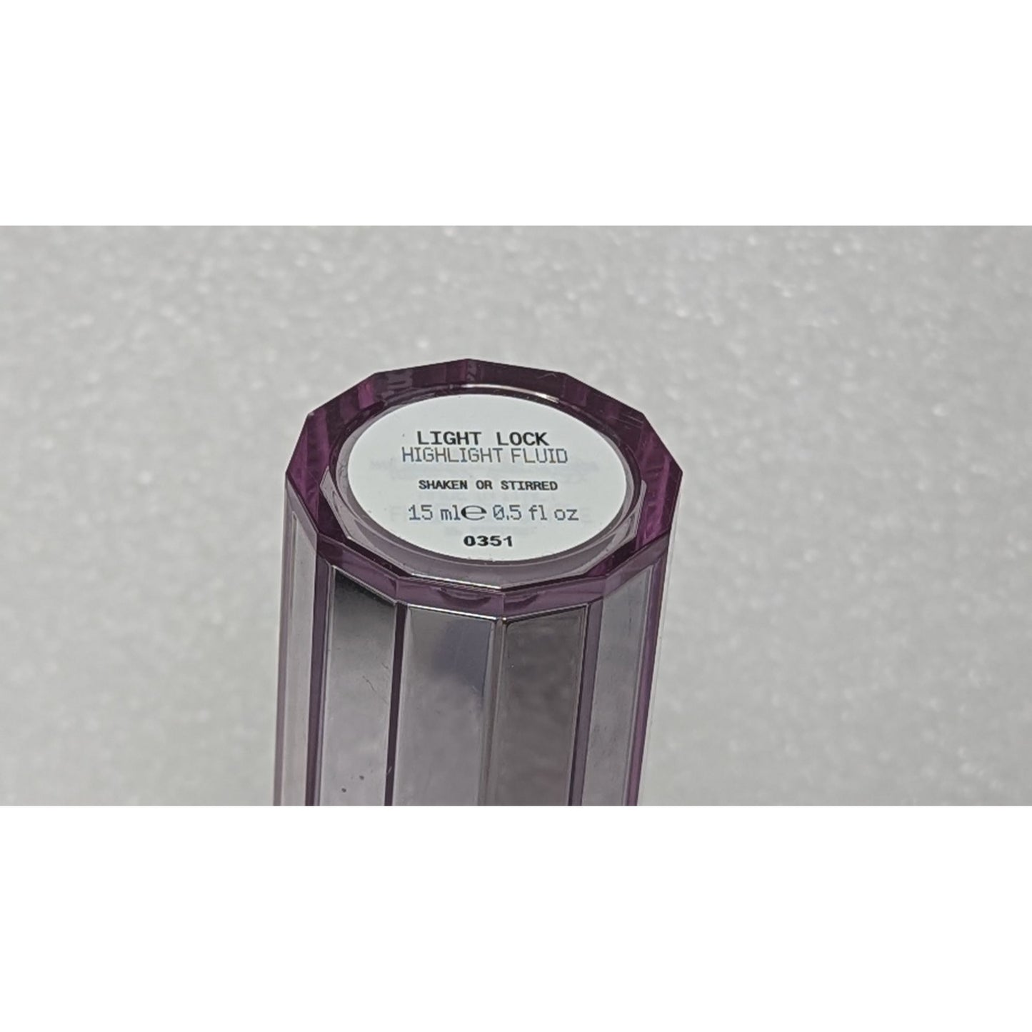 About Face Light Lock Highlight Fluid 15mL Shaken Or Stirred