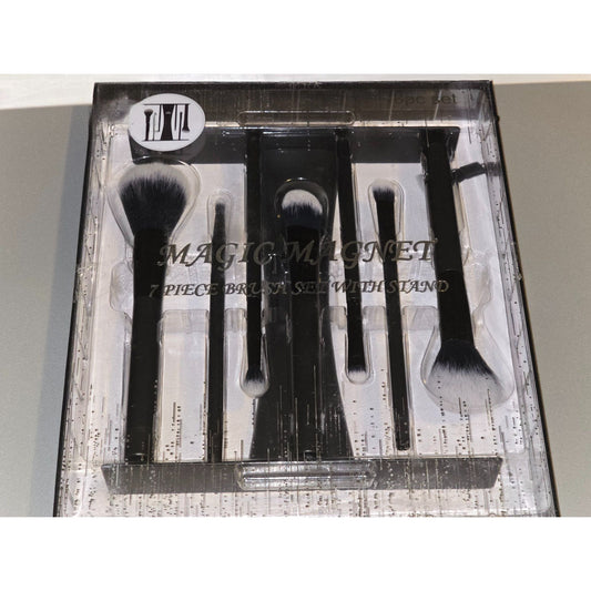 Magic Magnet 7-Piece Makeup Brush Set With Stand For Face & Eyes