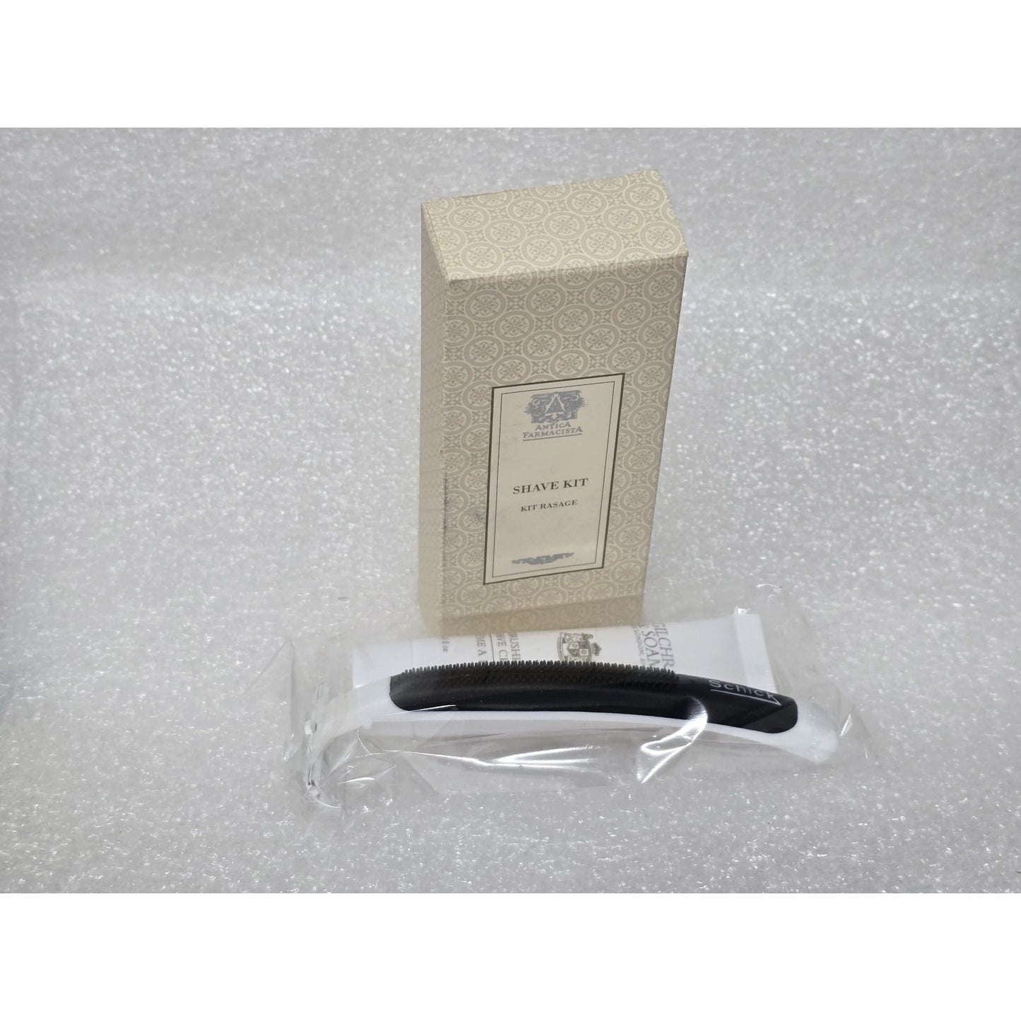 Antica Farmacista Shave Kit With Brushless Shave Cream & Disposable Razor