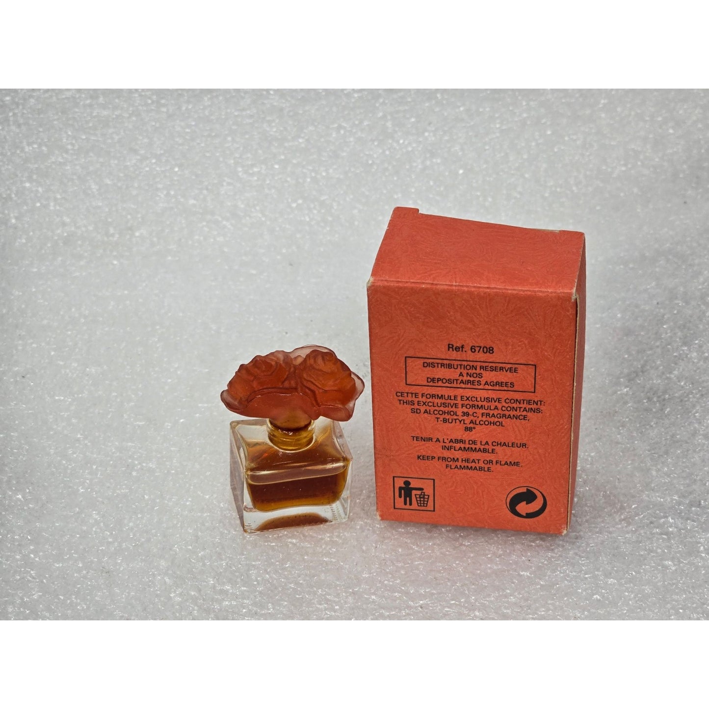 Mariella Burani Mini Eau De Toilette Perfume .15 oz With Rose Cap & Original Box