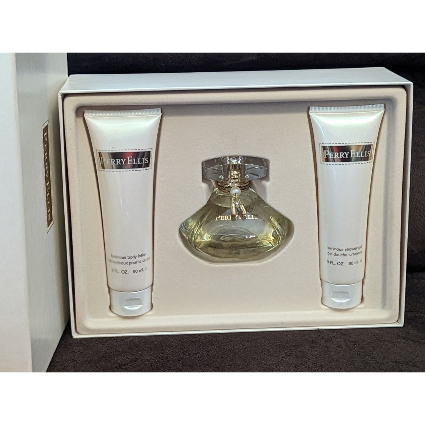 Perry Ellis Womens Perfume Gift Set Eau De Parfum Spray Body Lotion & Shower Gel