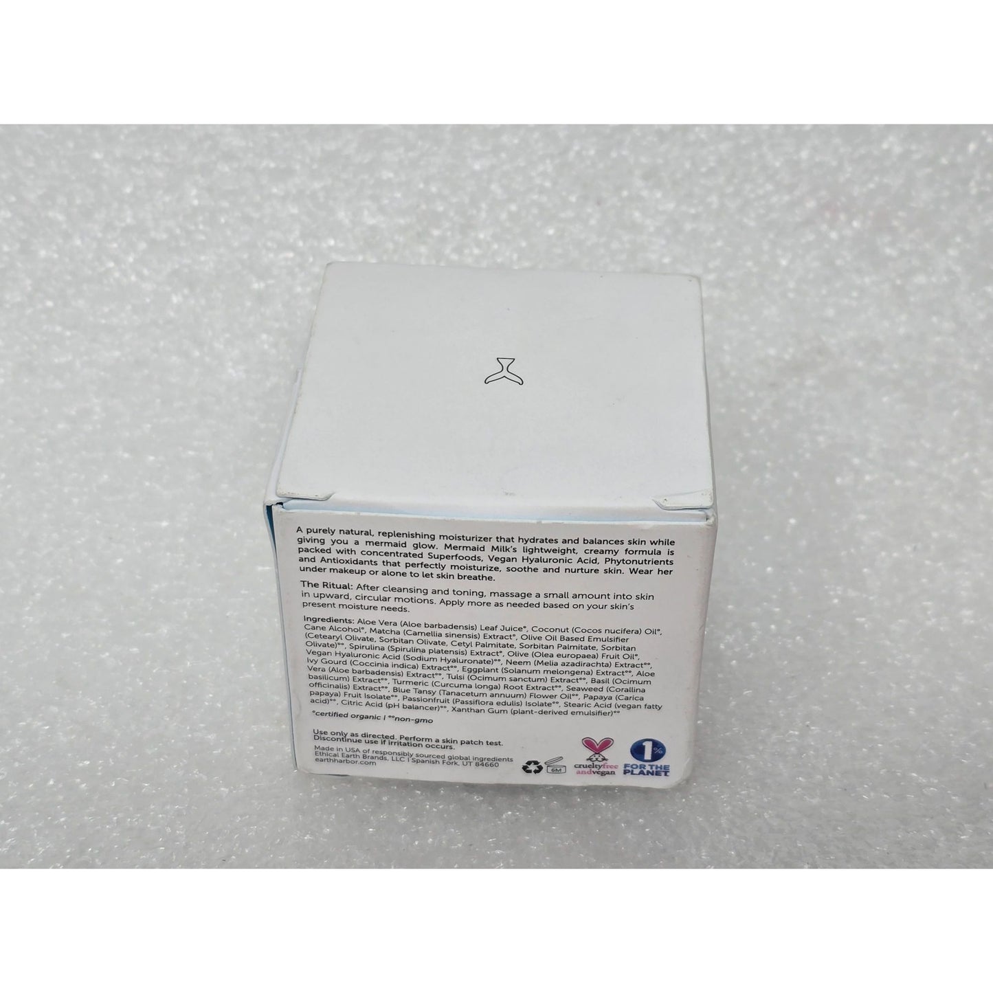 Earth Harbor Mermaid Milk Nutrient Glow Moisturizer 2oz Spirulina & Matcha