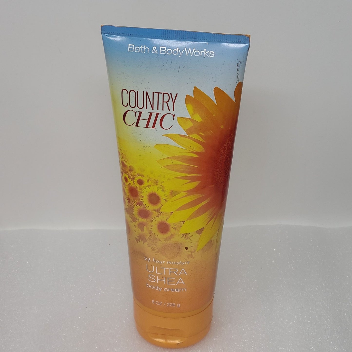 Bath & Body Works Country Chic Ultra Shea Body Cream 8 Oz Moisturizing Formula
