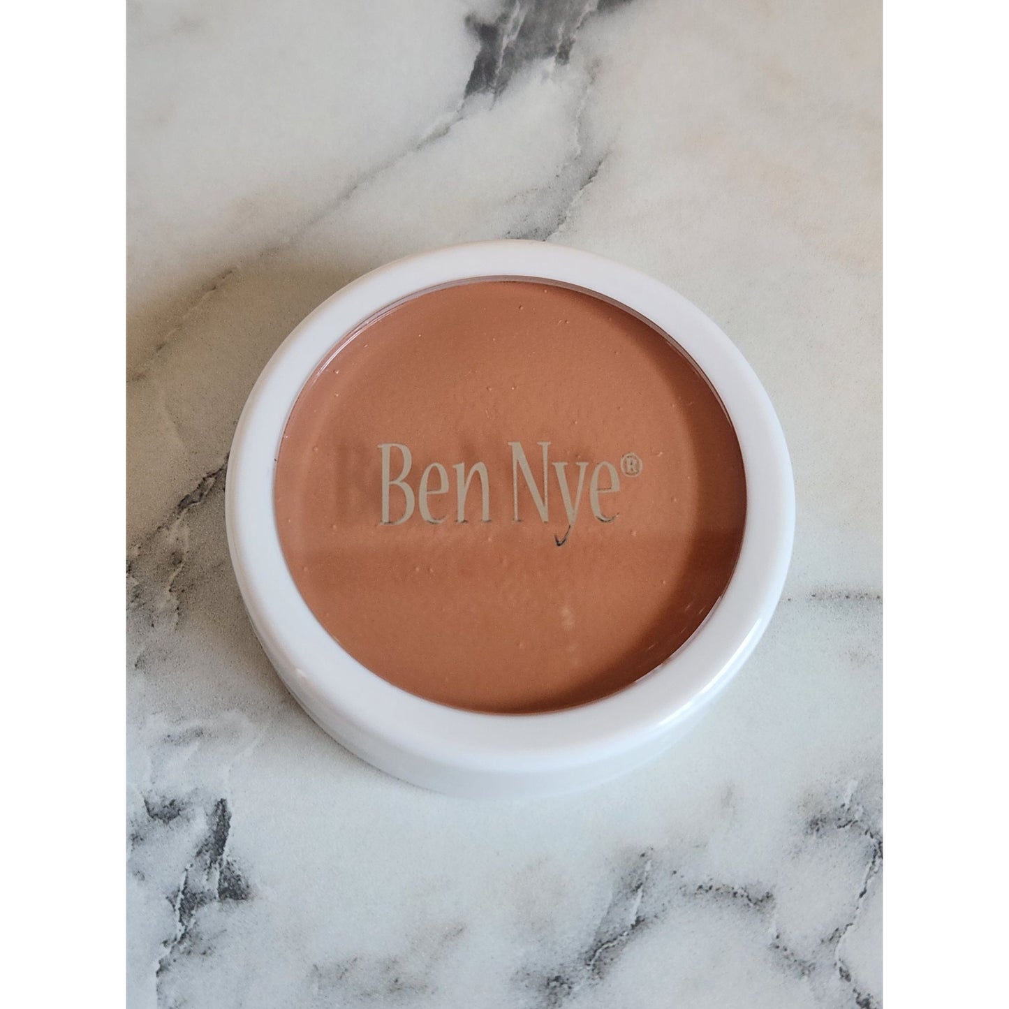 Ben Nye Creme Foundation L-1 Creamy Peach 0.5 Oz Makeup