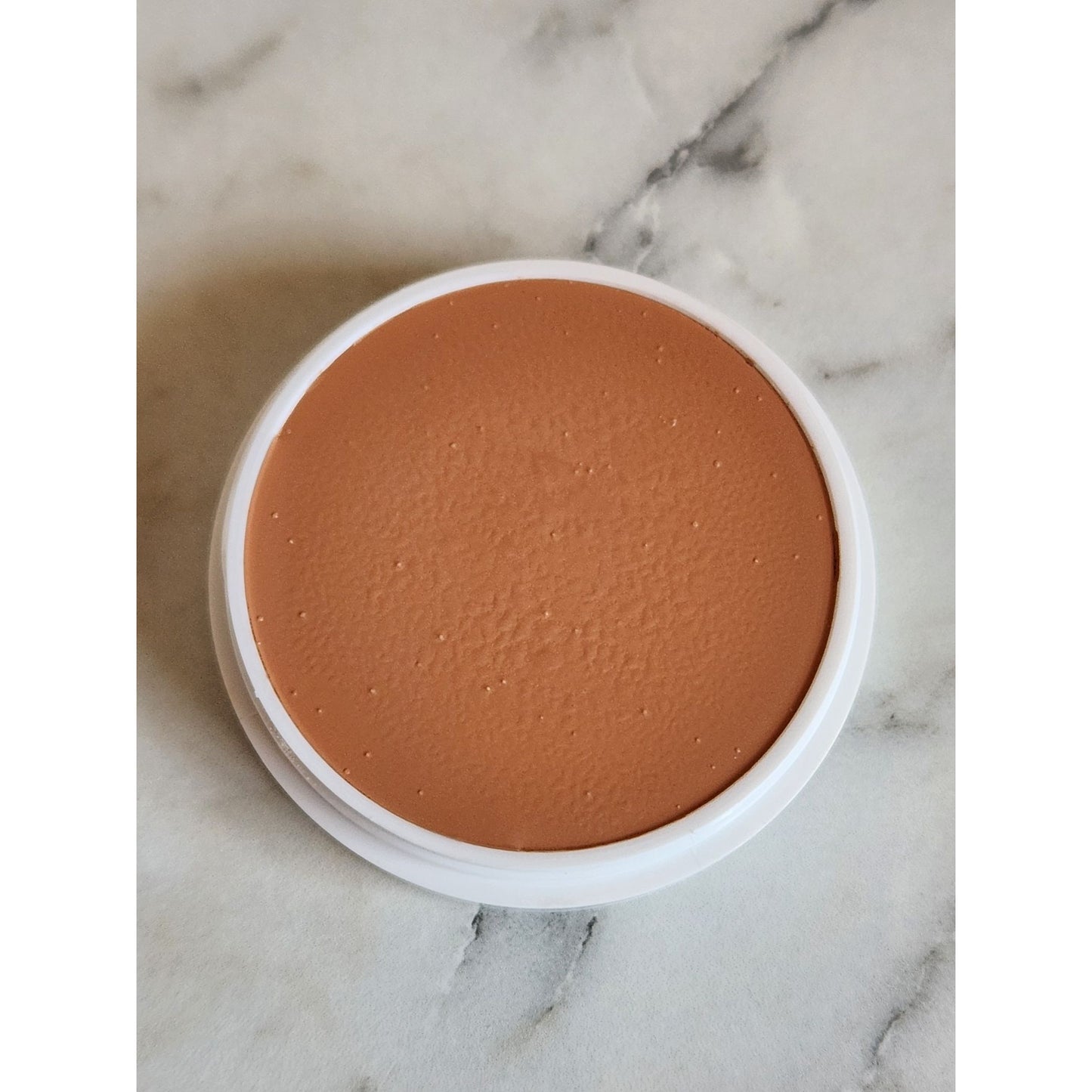 Ben Nye Creme Foundation L-1 Creamy Peach 0.5 Oz Makeup