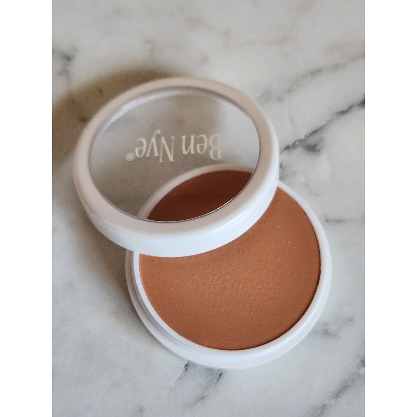Ben Nye Creme Foundation L-1 Creamy Peach 0.5 Oz Makeup