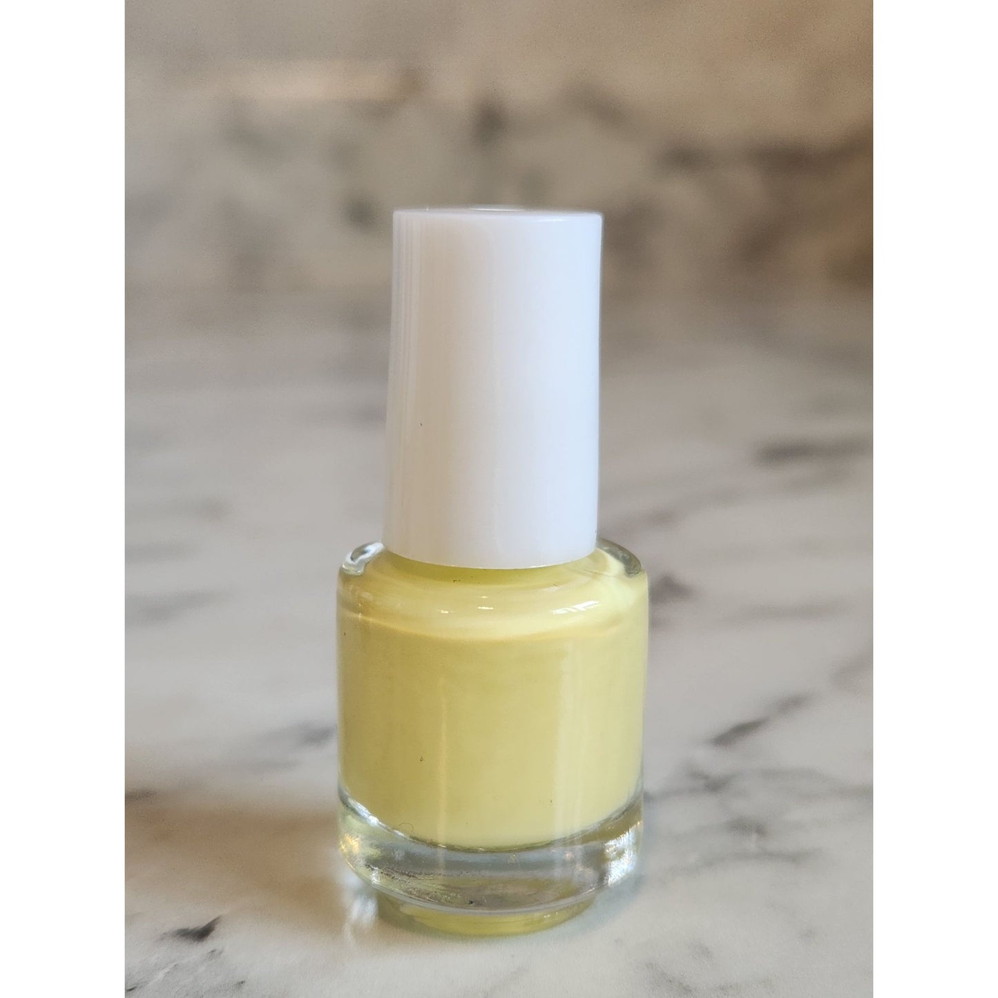 4-Piece Mini Nail Polish Set With Pastel Yellow Pink Glitter & Lavender Shades