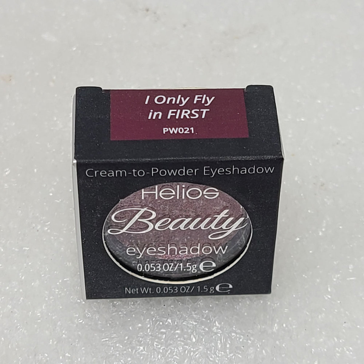 Helios Beauty Cream-to-Powder Eyeshadow I Only Fly in First