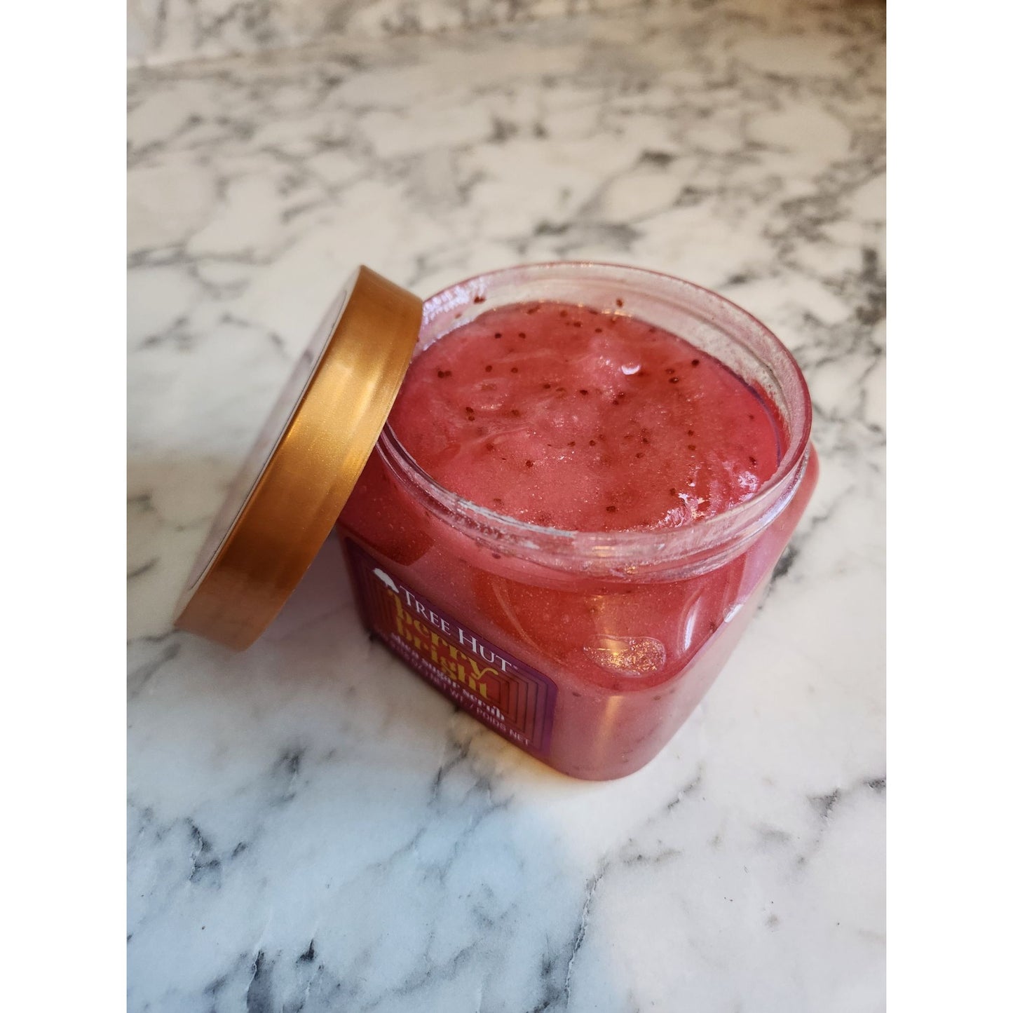 Tree Hut Berry Bright Shea Sugar Scrub 18Oz Exfoliating & Moisturizing Body Care