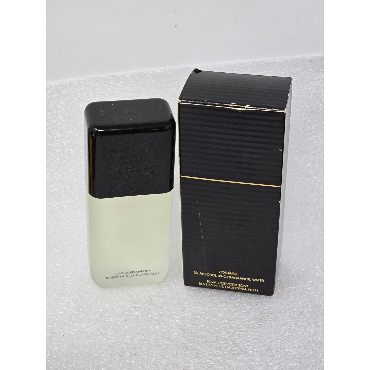 Vintage Tova Eau De Parfum Perfume 2.5 Fl Oz / 75 Ml With Box