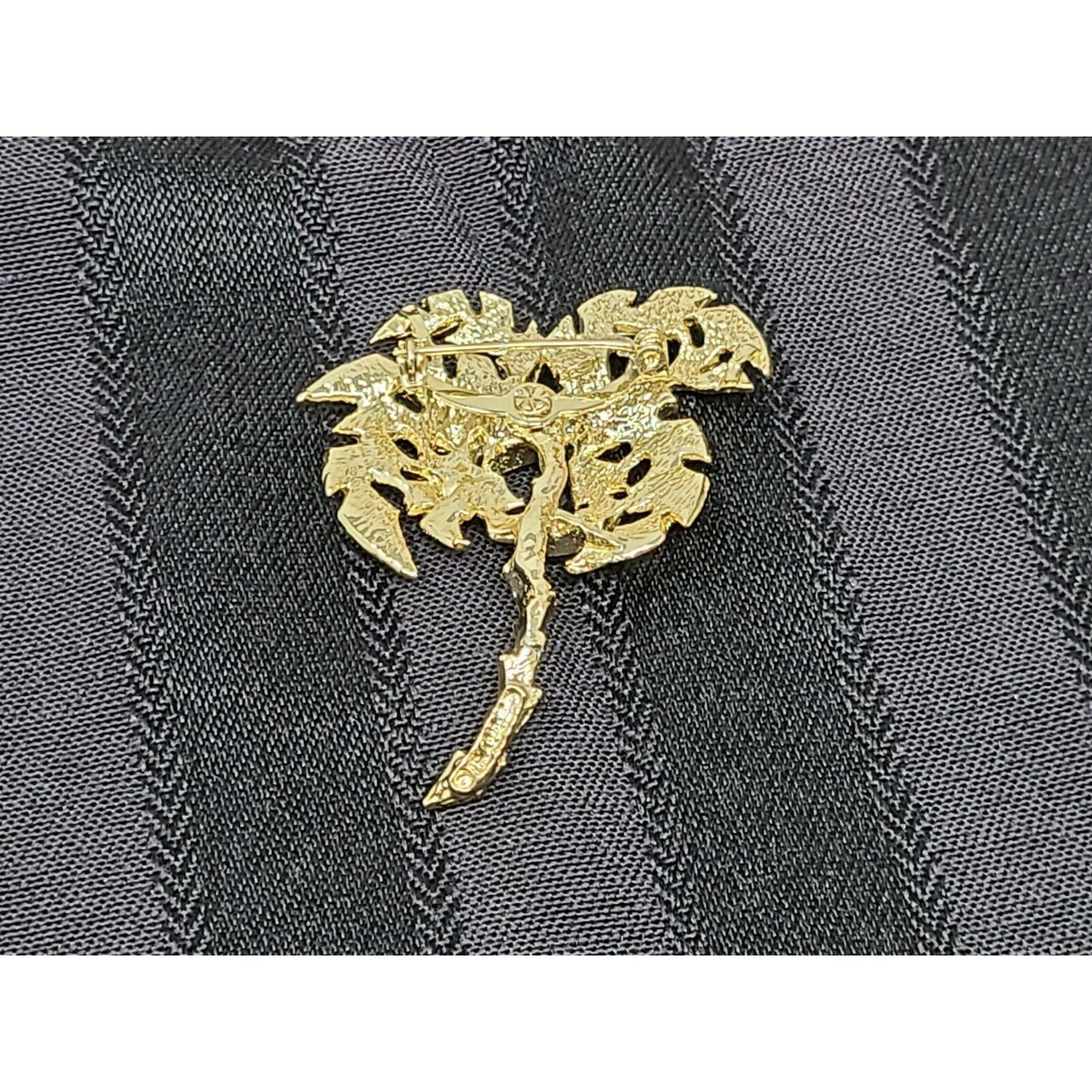 Vintage Gerry's Palm Tree Pin / Brooch Brushed Gold Tone Tropical