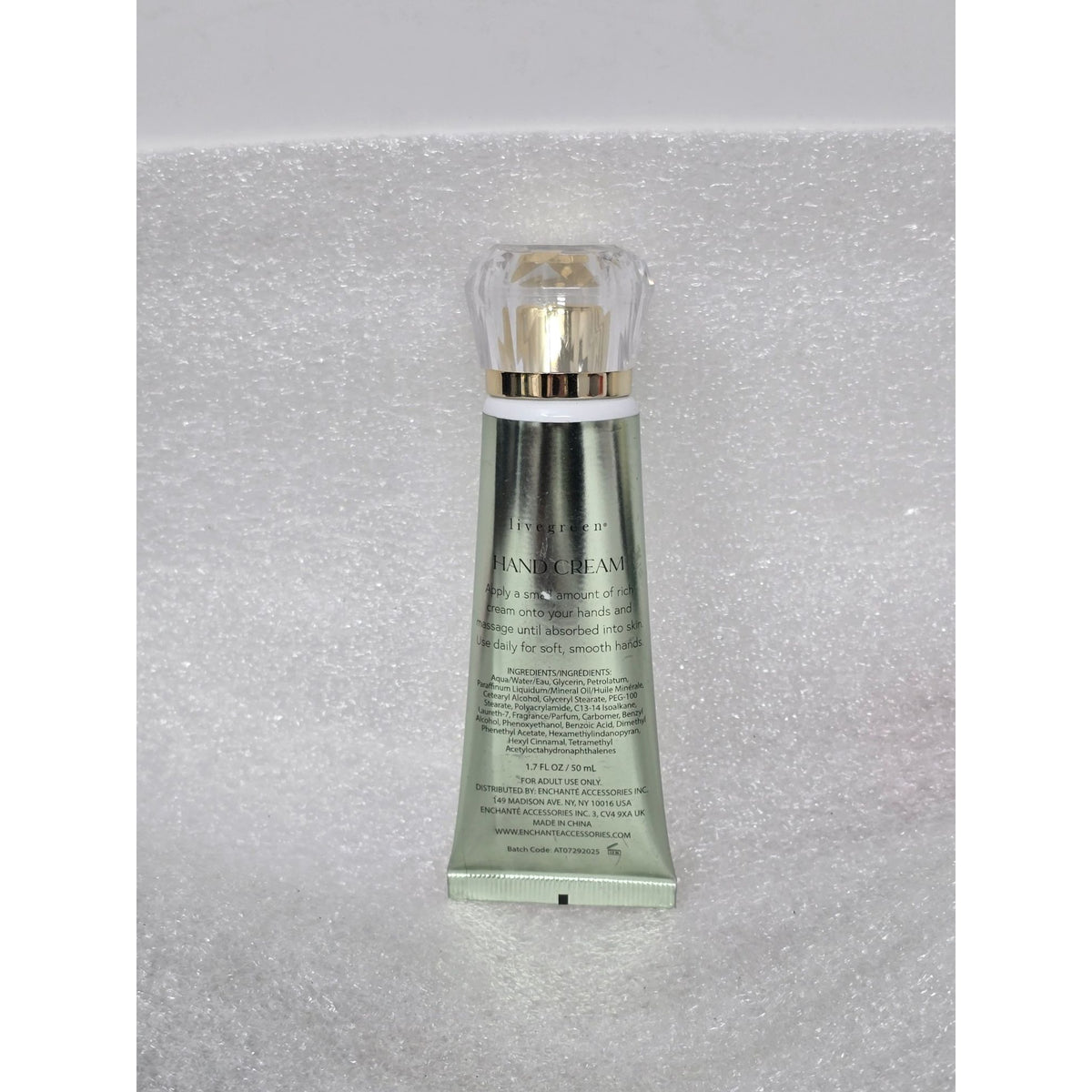 Livegreen Fig & Pear Hand Cream 1.7 Oz Moisturizing Rich Texture Soft & Smooth