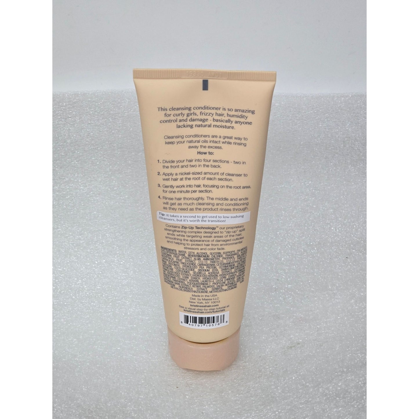 Kristin Ess Frizz Management Cleansing Co-Wash 8.45 Fl Oz / 250 mL