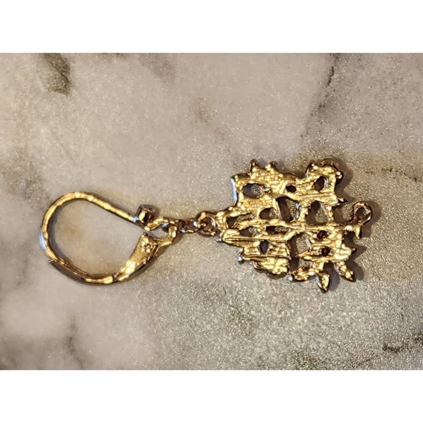 NAPIER Gold Tone Crystal Leaf Drop Earrings Lever Back Closure New With Tags