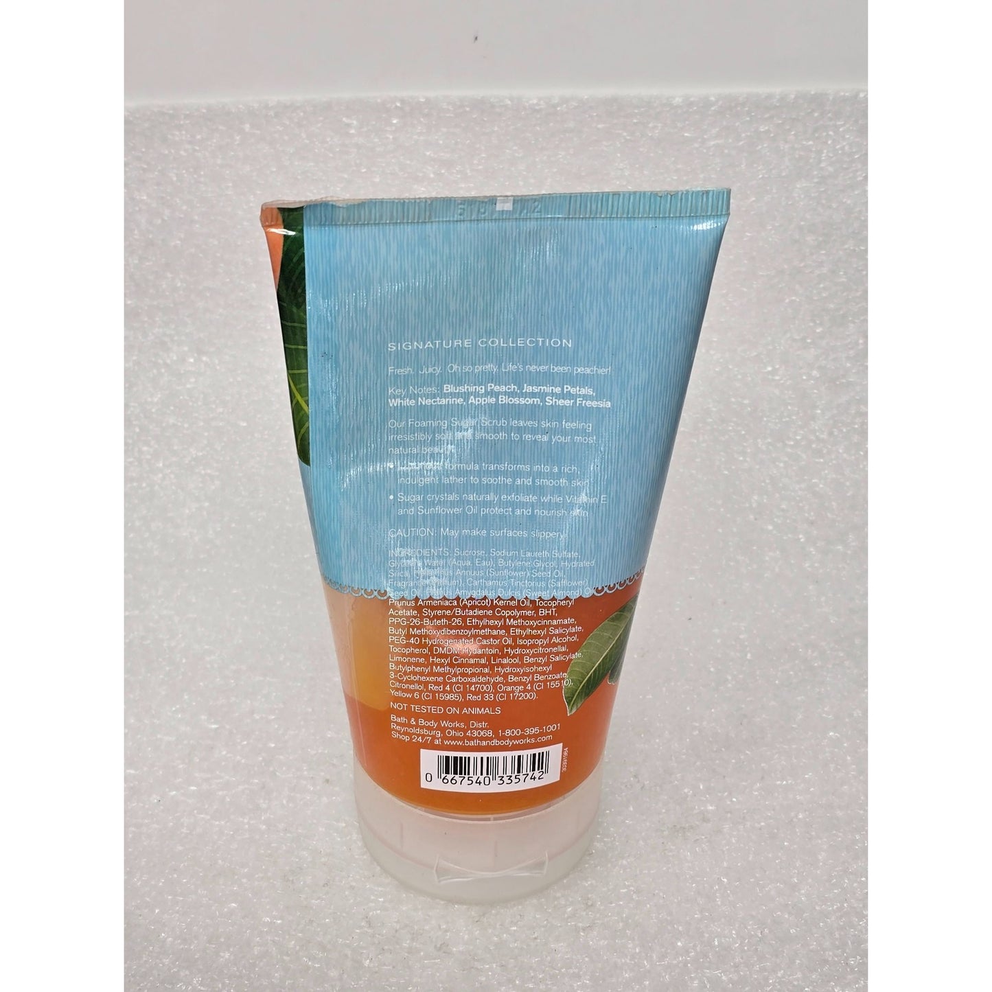 Pretty As A Peach Foaming Sugar Scrub 8 Oz Bath & Body Works Fruity Exfoliating
