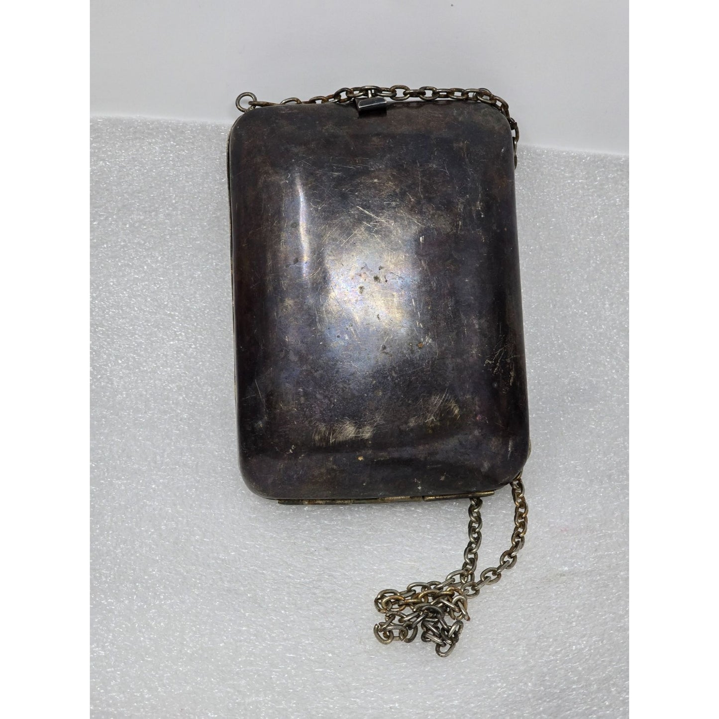 Antique Sterling Silver Metal Chain Purse With Floral Design & Latch Closure