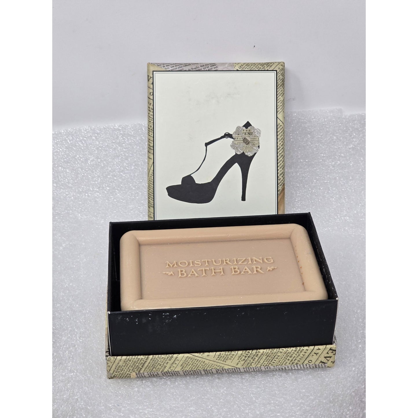 Coconut Vanilla Moisturizing Bath Soap 12 Oz With Elegant Packaging