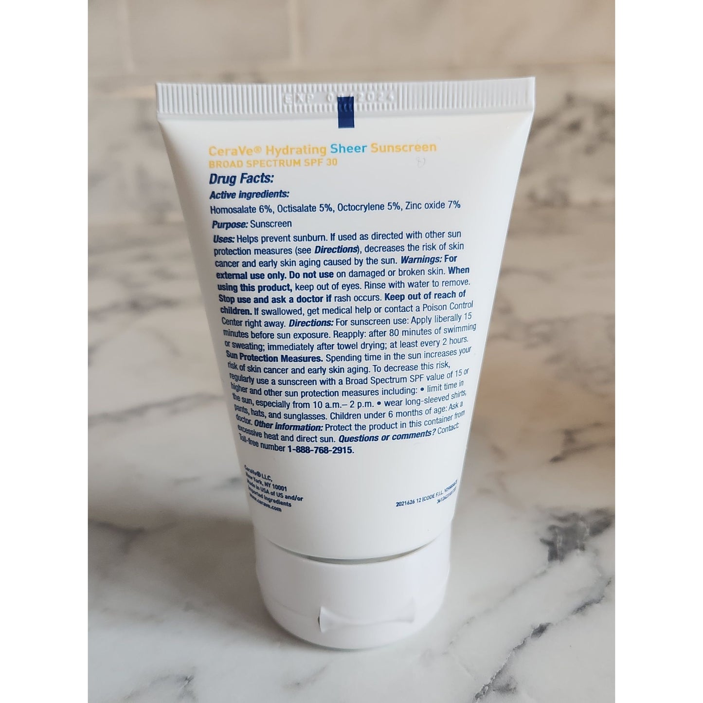 CeraVe Hydrating Sheer Sunscreen SPF 30 Broad Spectrum For Face & Body