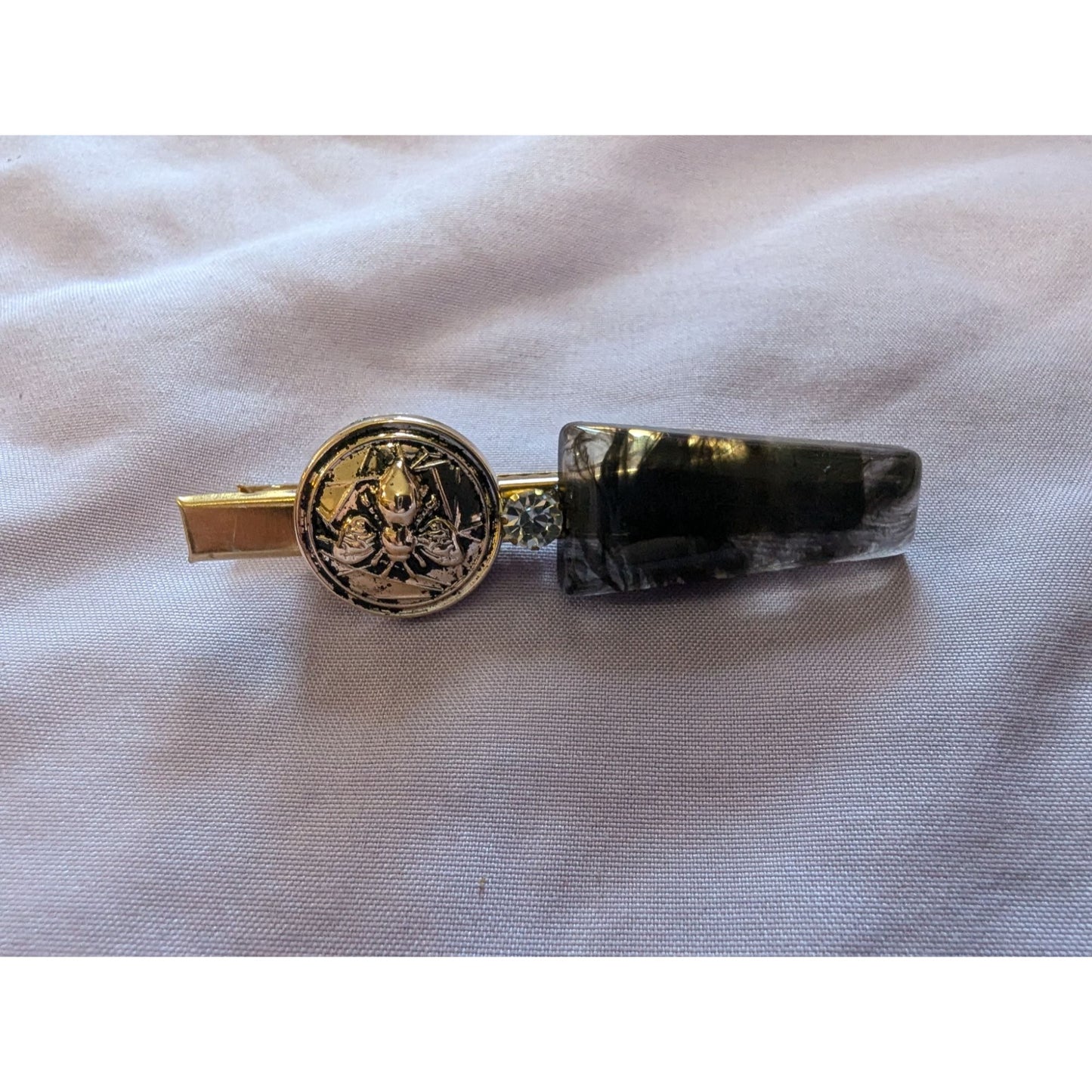 Vintage Gold Tone Tie Clip With Celtic Knot Design