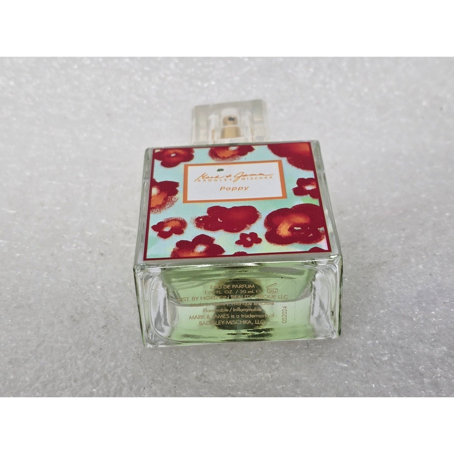 Mark & James Badgley Mischka Poppy Eau De Parfum 1.02 Fl Oz / 30 mL