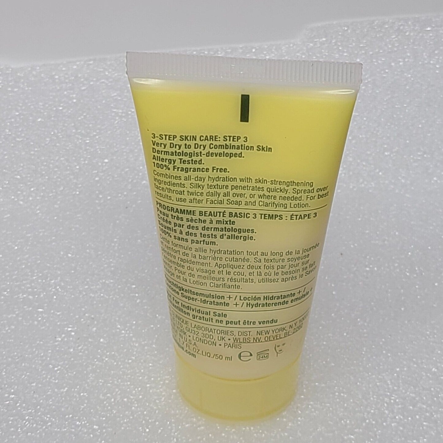 Clinique Dramatically Different Moisturizing Lotion+ 1.7 oz 50 ml