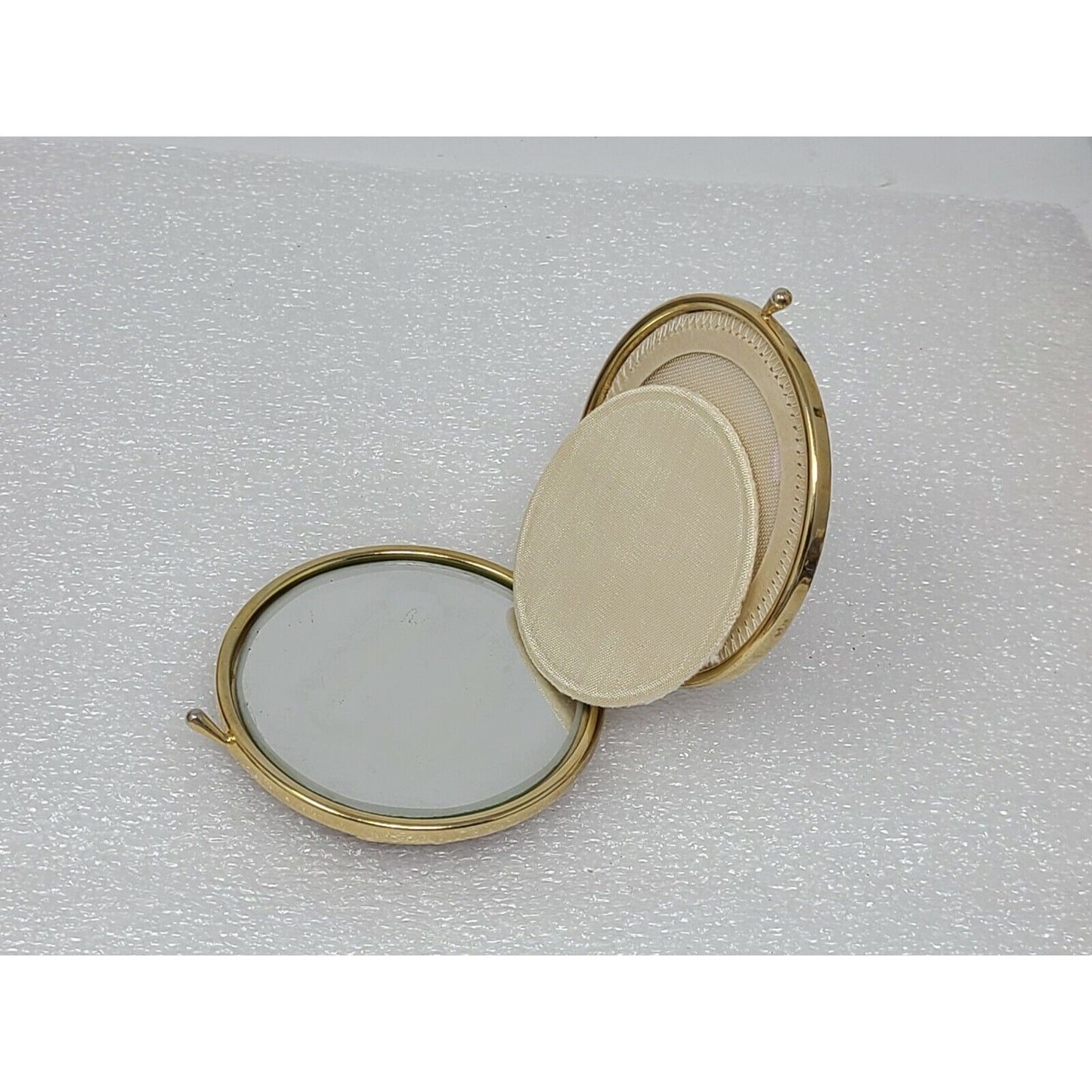 Vintage Cuero De Vacare Leather Mirror Compact