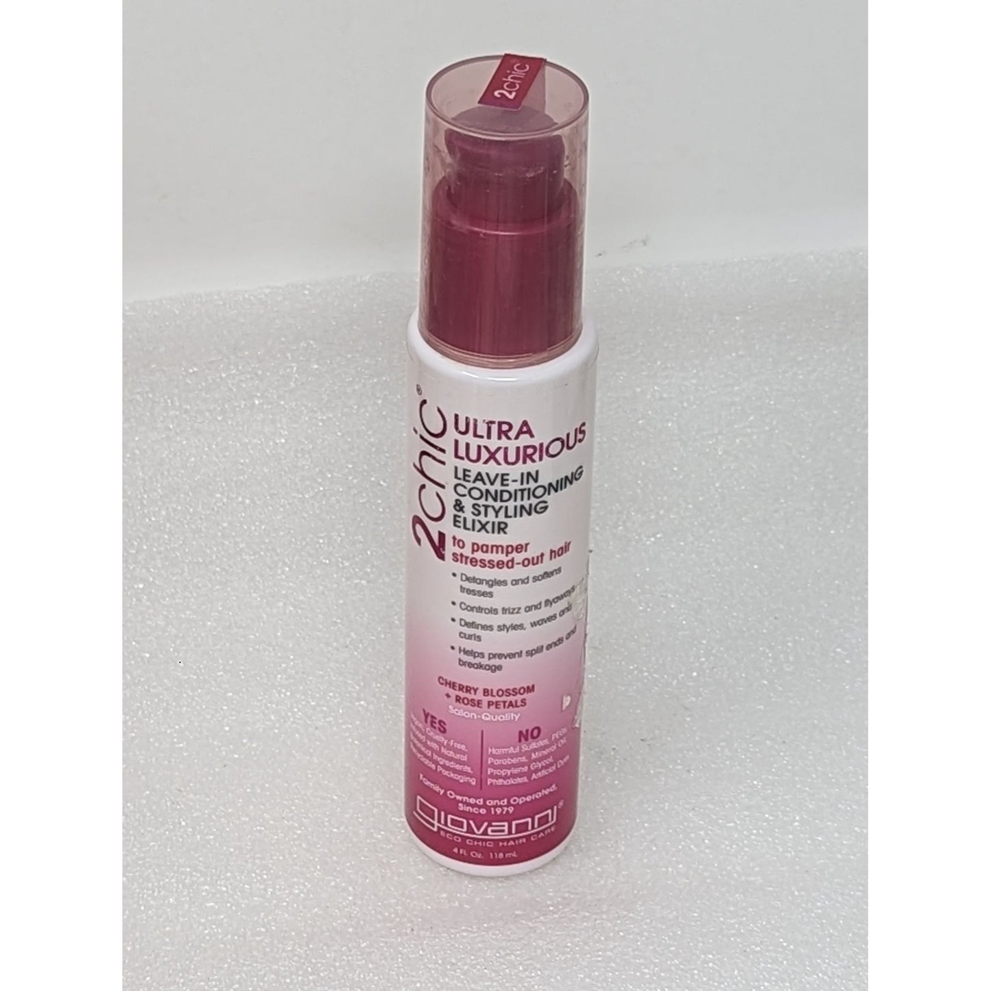 2Chic Cherry Blossom & Rose Petals Leave In Conditioning & Styling Elixer 4 oz