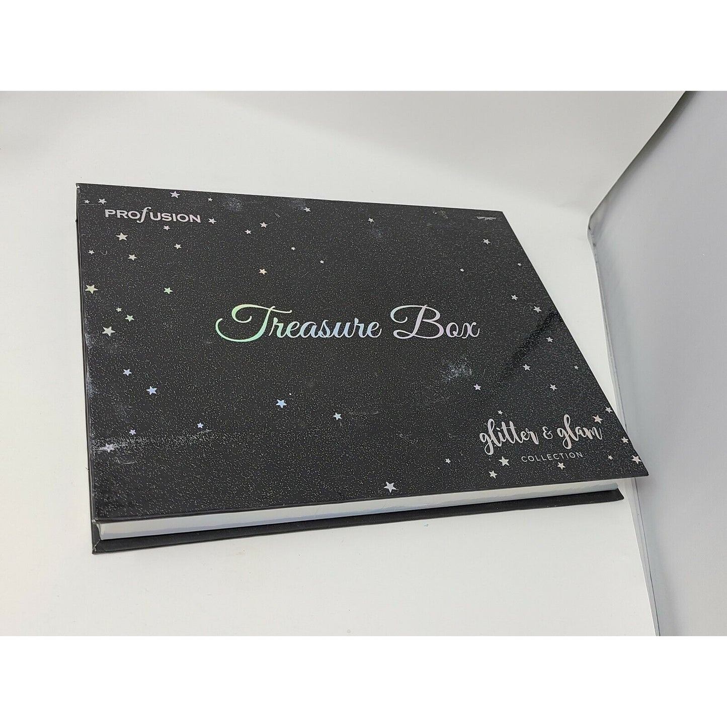 Profusion Treasure Box Makeup Collection Glitter & Glow Eyeshadow Blush Lipstick