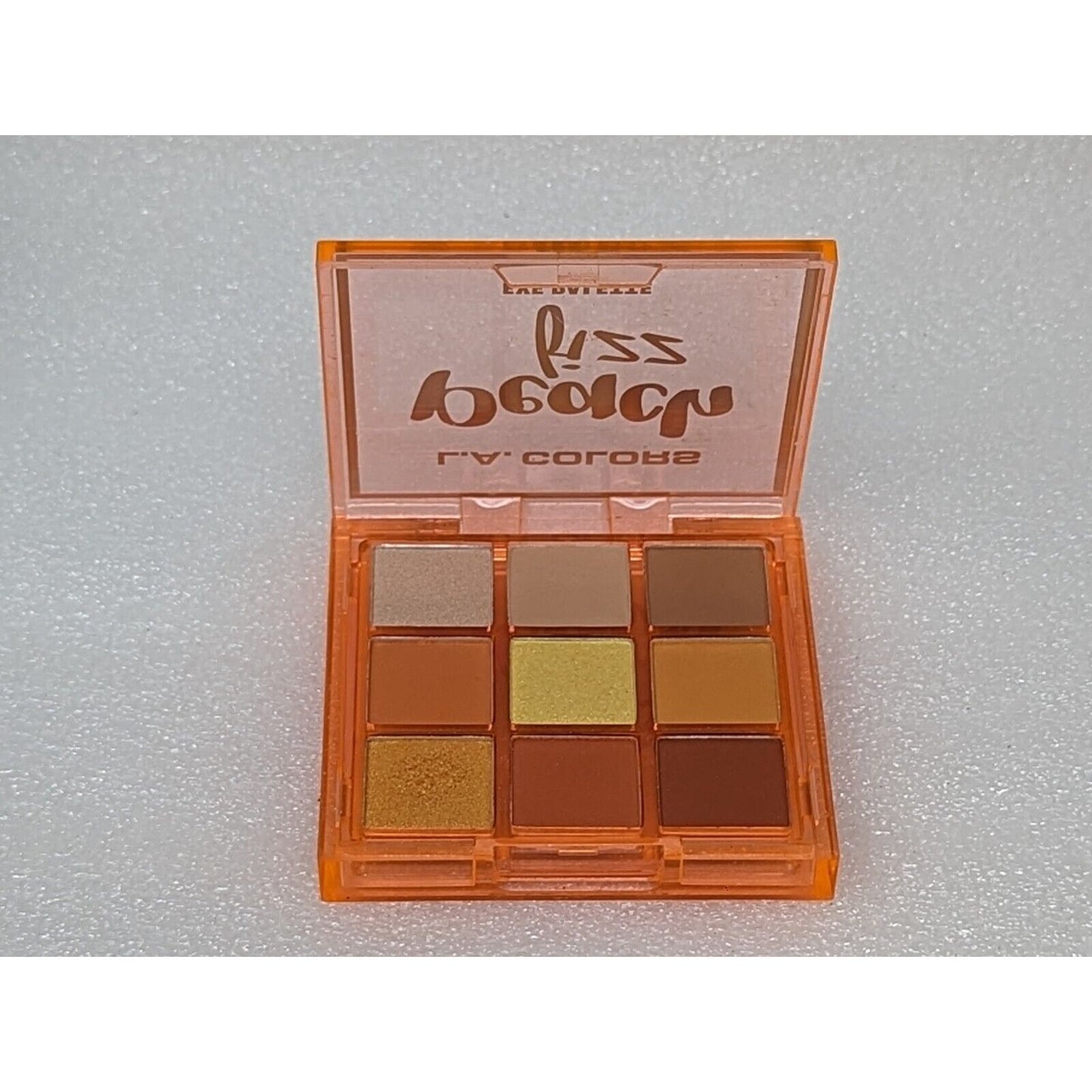 L.A. Colors 9 Color Eyeshadow Palette Peach Fizz