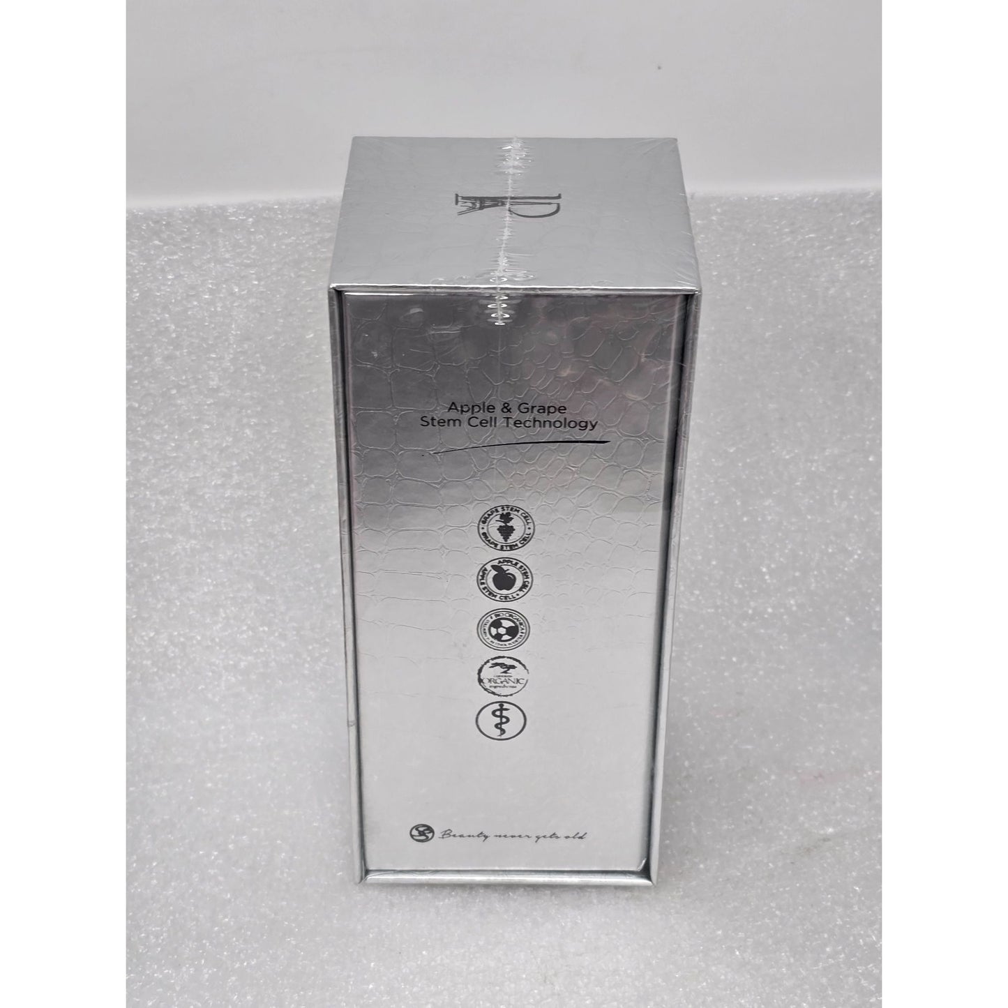 Predire Paris Age-Defying Serum Apple & Grape Anti Aging Skincare Solution