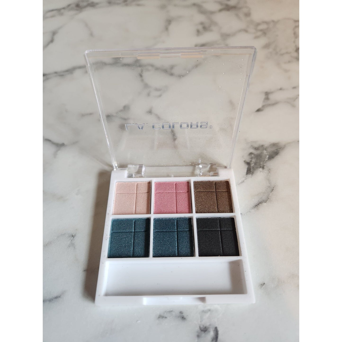 L.A. Colors Nite Out 6-Color Eyeshadow Palette