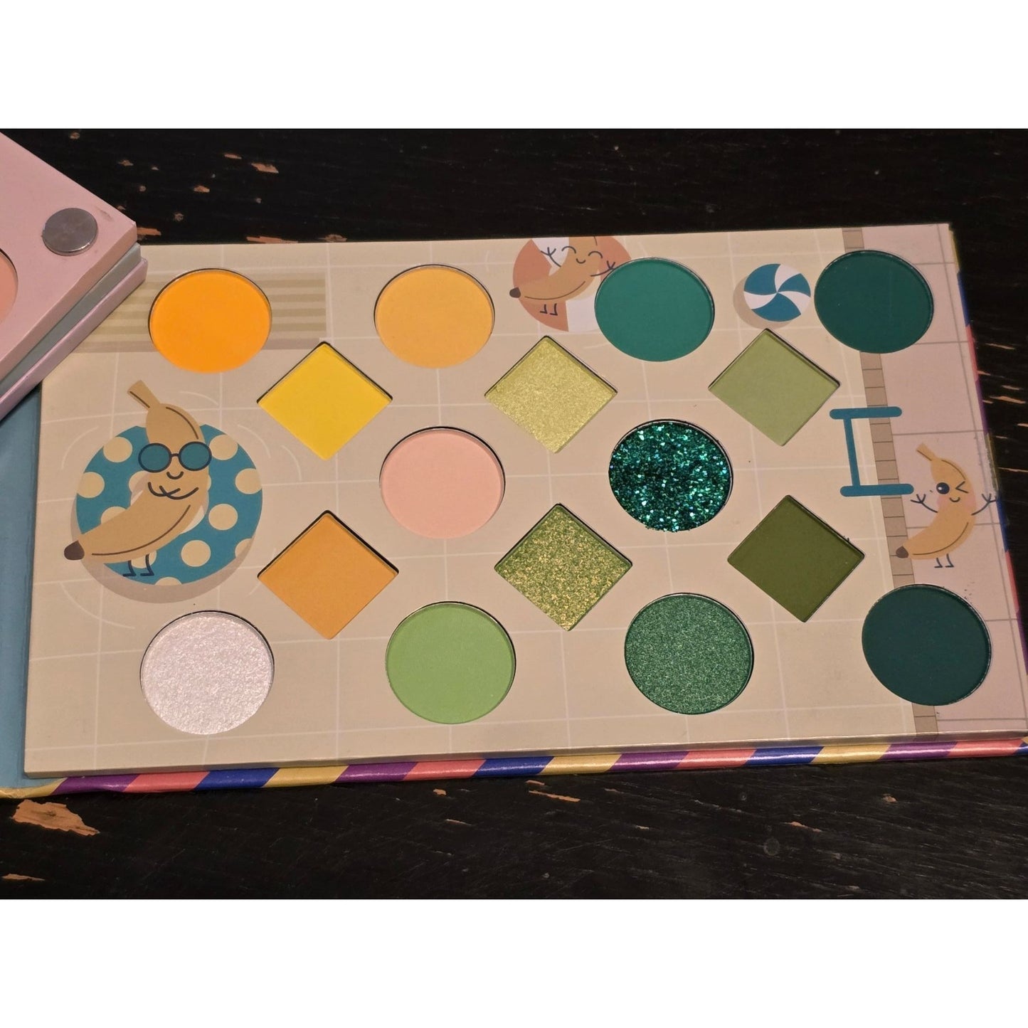 EyeSeek Cool Fruit Feast Eyeshadow Palette 64 Colors Vibrant Matte & Shimmer