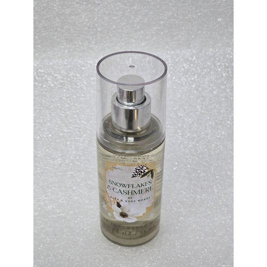 Bath & Body Works Snowflakes & Cashmere Fine Fragrance Mist 2.5 Oz Travel Size