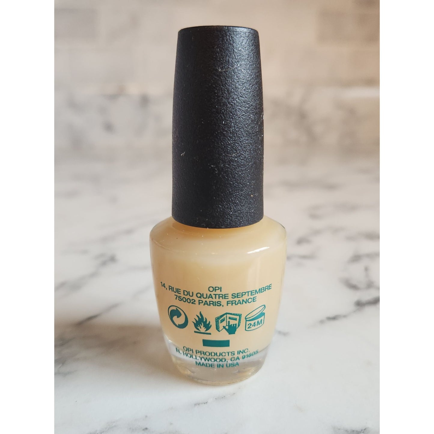 OPI Breakfast At Tiffanys On-The-Go Nail Care Kit Avoplex Hand Cream Strengthener