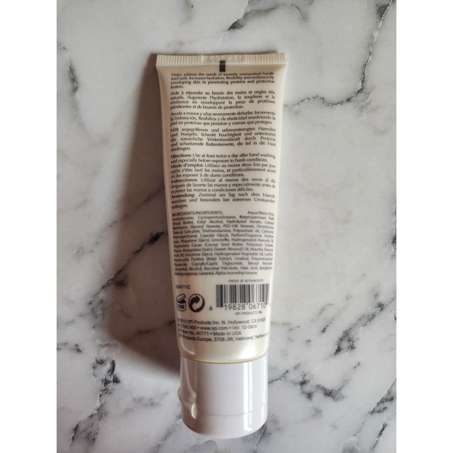 OPI Breakfast At Tiffanys On-The-Go Nail Care Kit Avoplex Hand Cream Strengthener