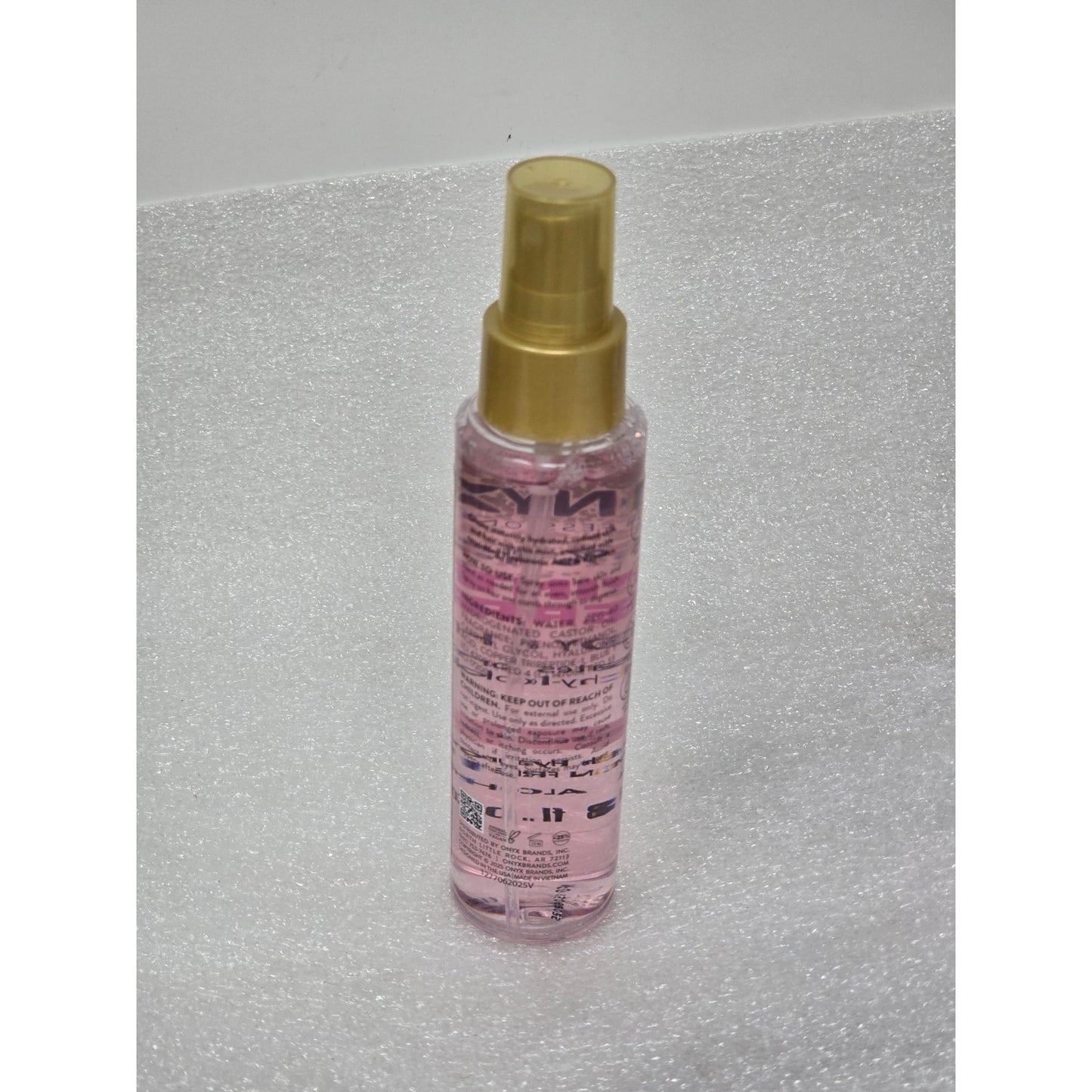 Onyx Professional Winter Berry Body & Hair Mist 3.38Oz Hydrating Limited Edition