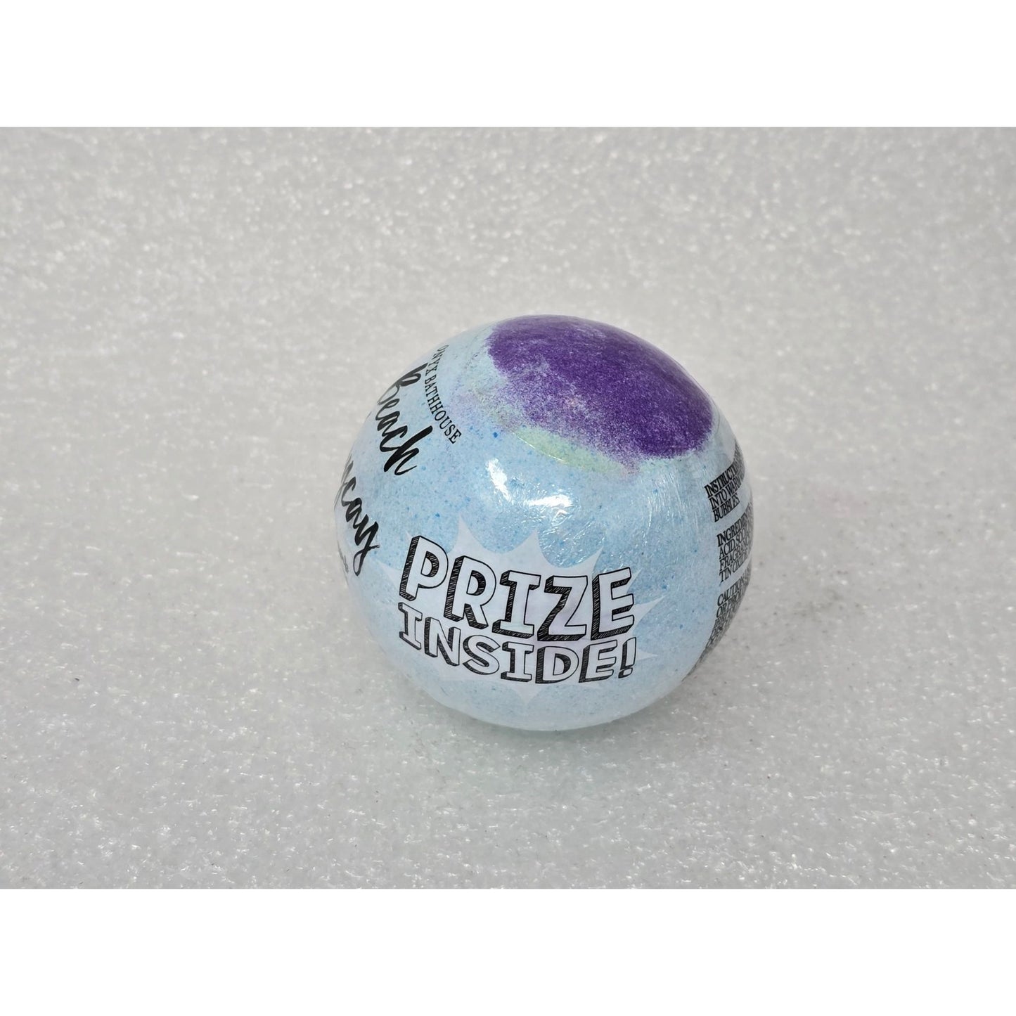 Onyx Bathhouse Beach Vaycay Bath Bomb Daiquiri Scented 4.9 Oz Prize Inside
