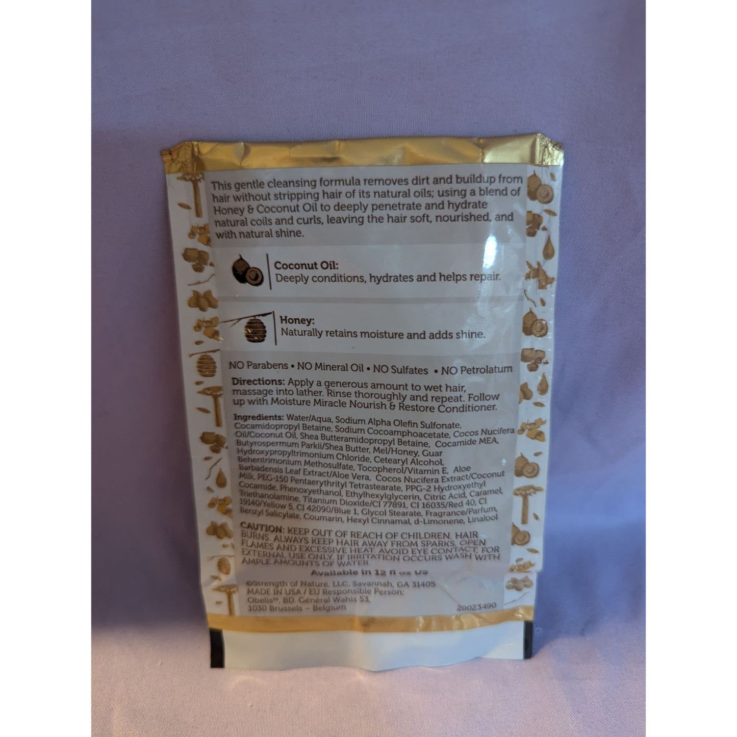 African Pride Moisture Miracle Honey & Coconut Oil Nourish & Shine Shampoo