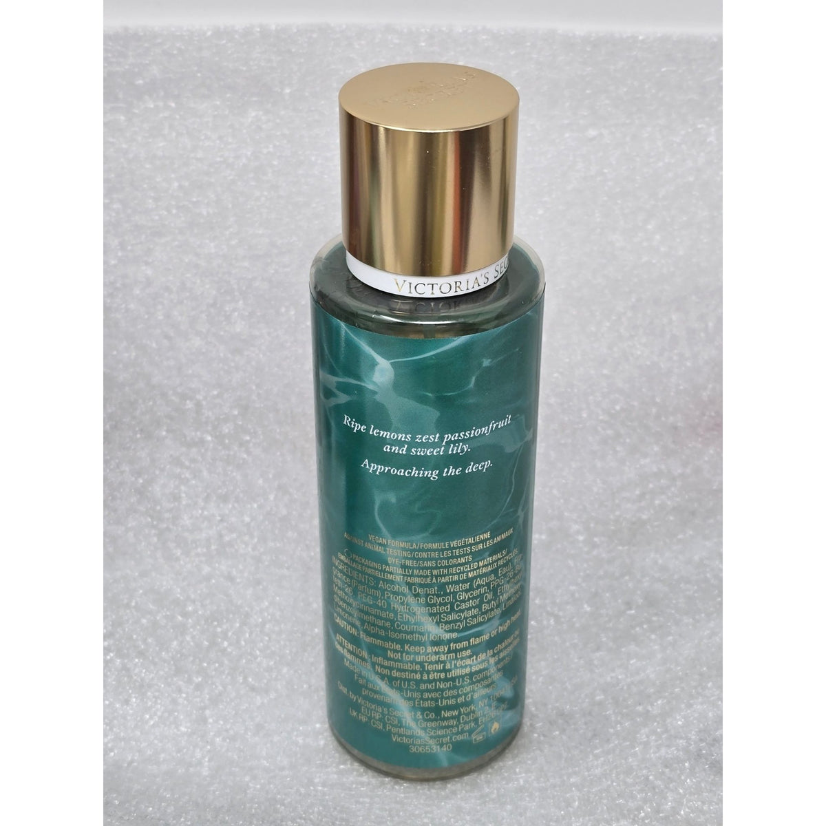 Victoria's Secret Whispering Waves Fragrance Mist Sheer Citrus & Cactus Water