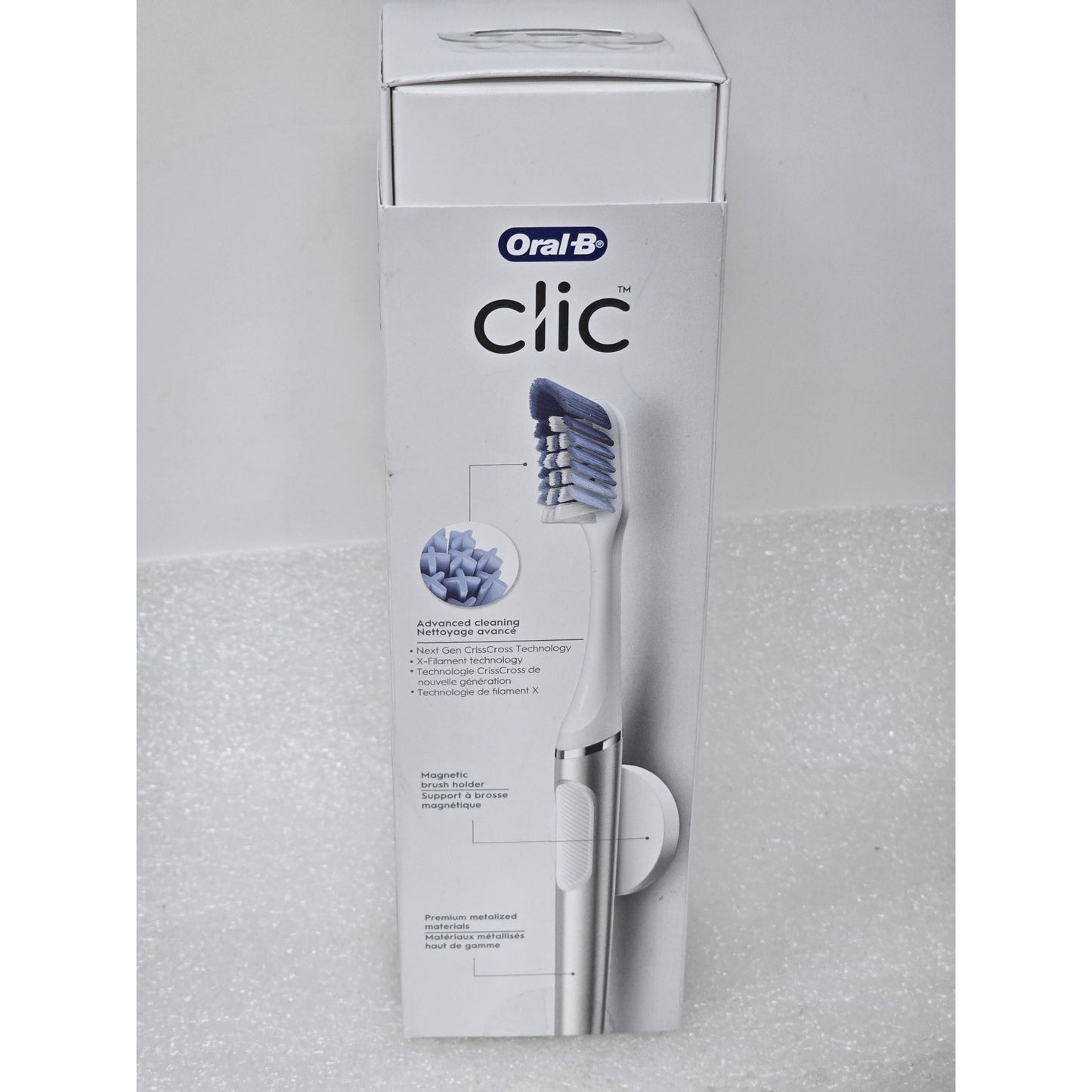 Oral-B Clic Manual Toothbrush With Magnetic Holder & Replacement Brush Head