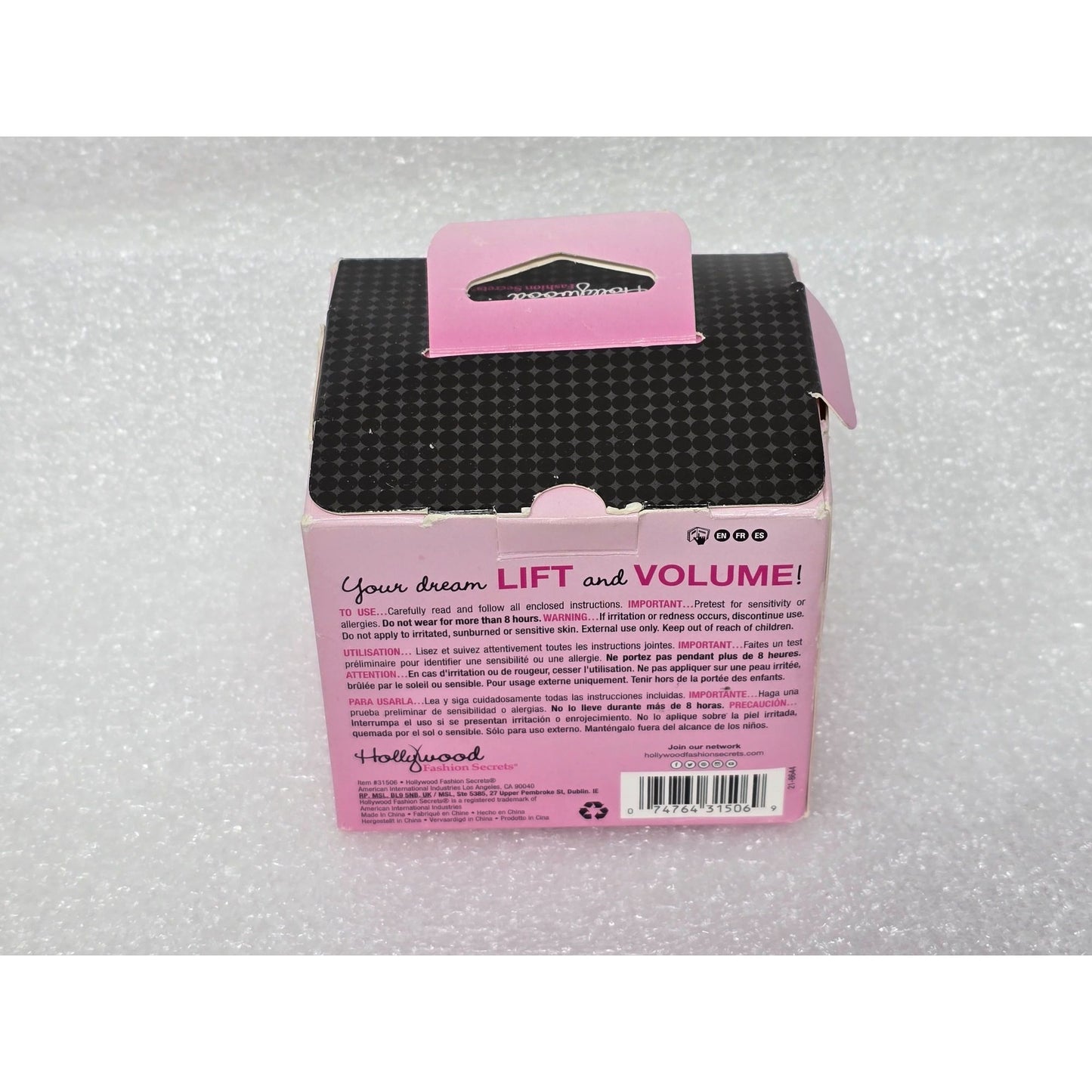 Hollywood Fashion Secrets Body Contour Tape 1-3" X 197" For Light Skin Tones