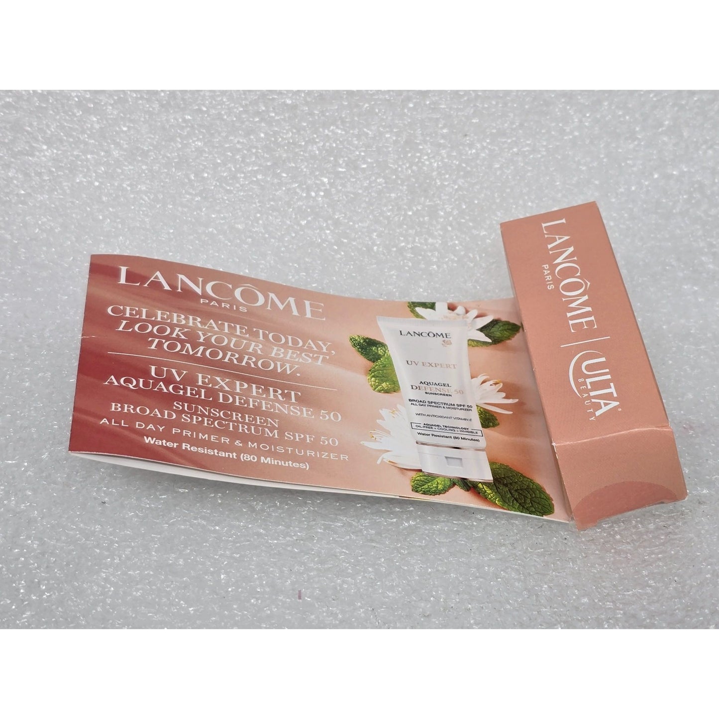 Lancôme UV Expert Aquagel Defense 50 SPF 50 Sunscreen & Moisturizer 10 ml Travel