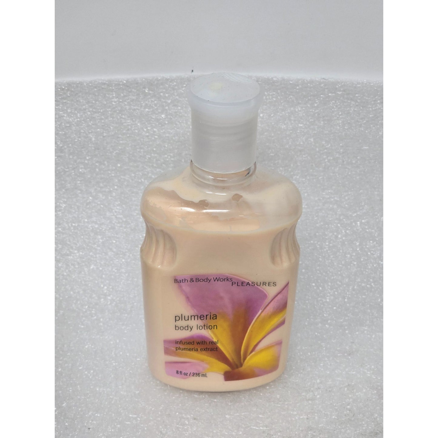 Bath & Body Works Pleasures Plumeria Body Lotion 8 Fl Oz Rare Retired