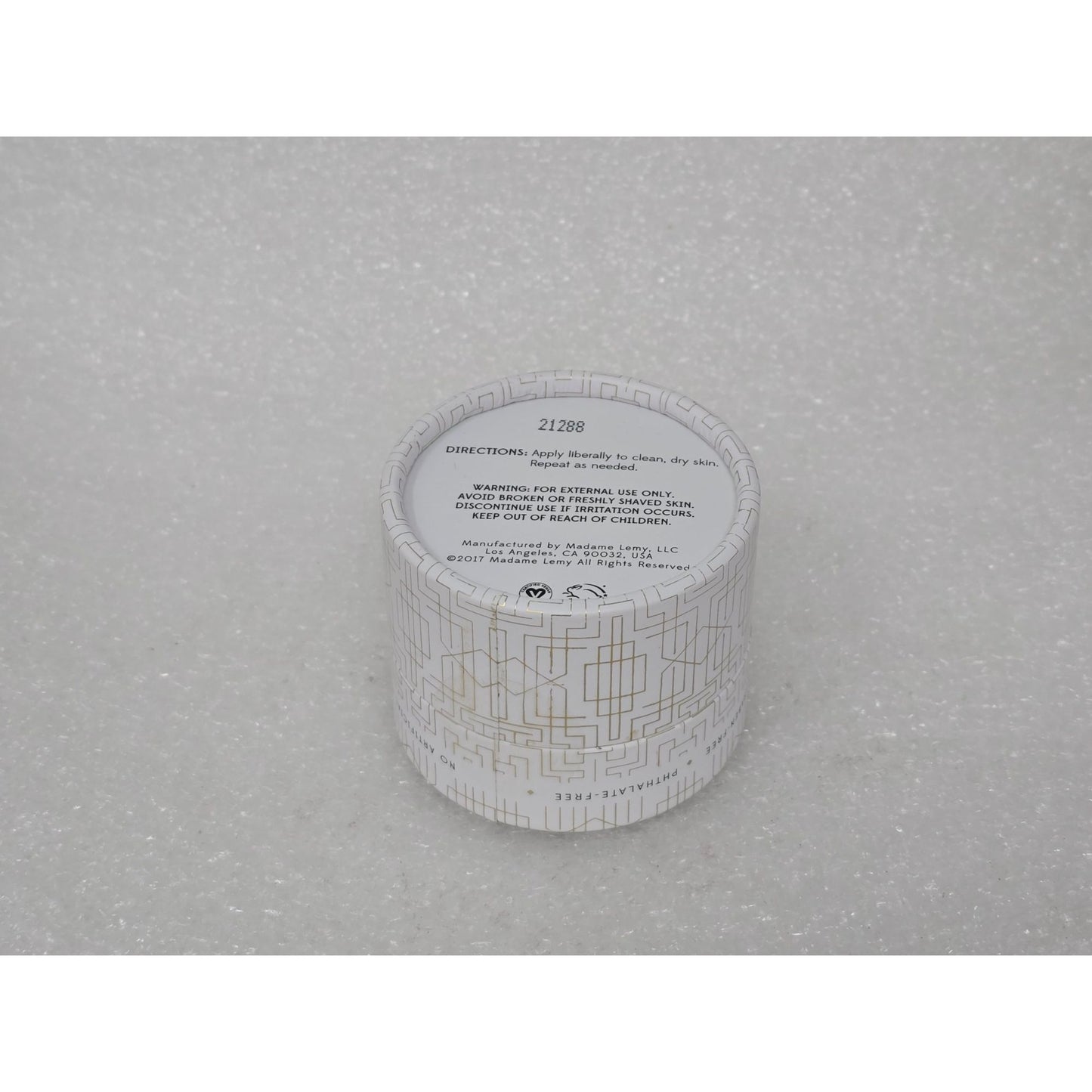 Le Petit Madame Lemy Lavender All-Natural Vegan Aluminum-Free Powder Deodorant
