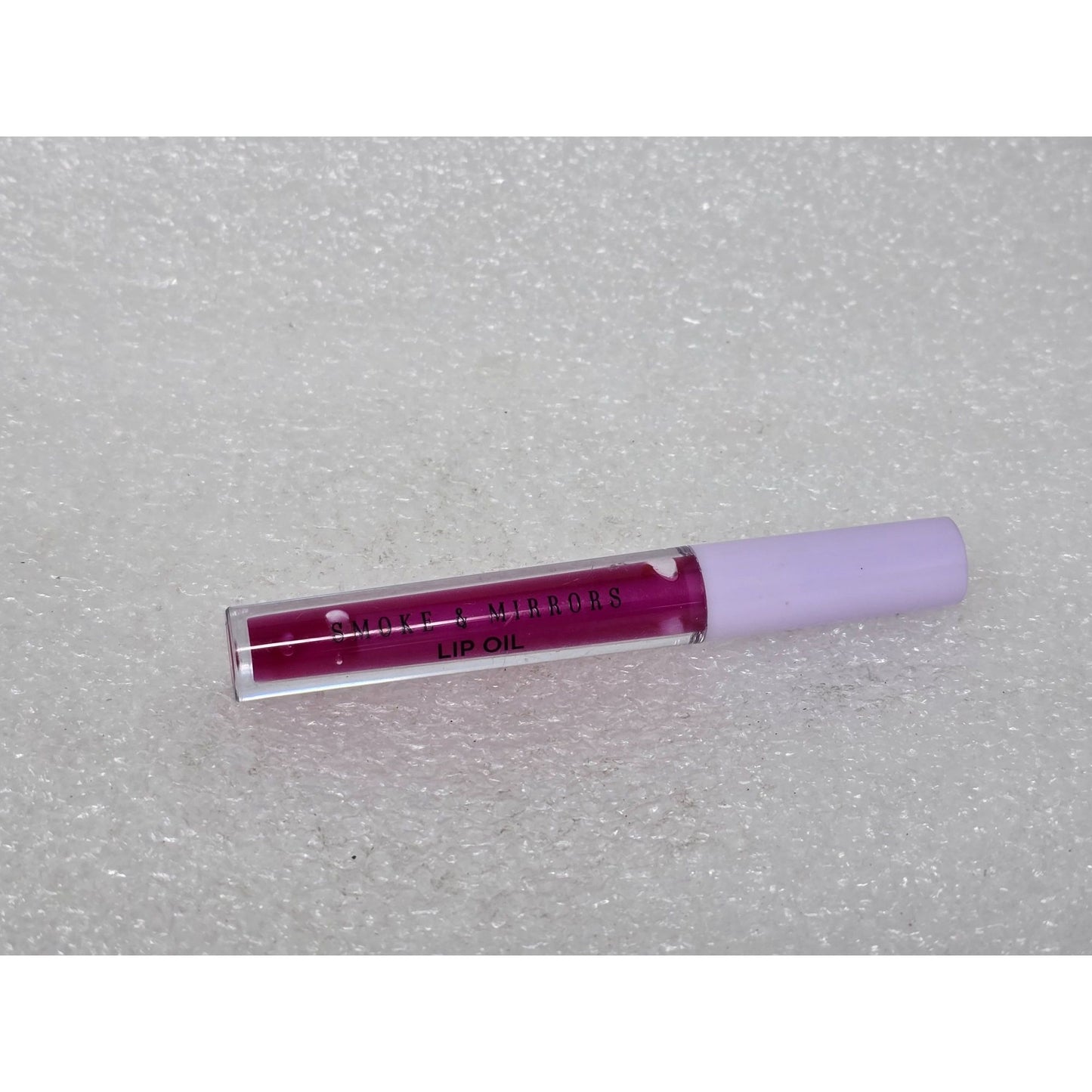 Smoke & Mirrors Hydrating Lip Oil Pink Tint Glossy Finish