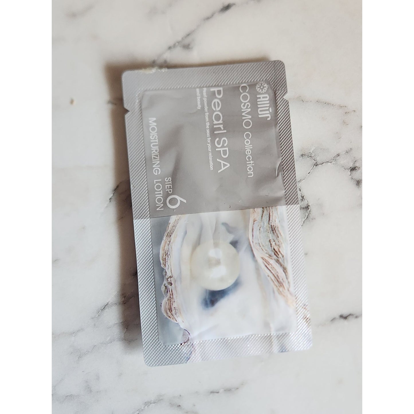 Allur Cosmo Collection Pearl Spa Step 6 Moisturizing Lotion Single-Use Sachet