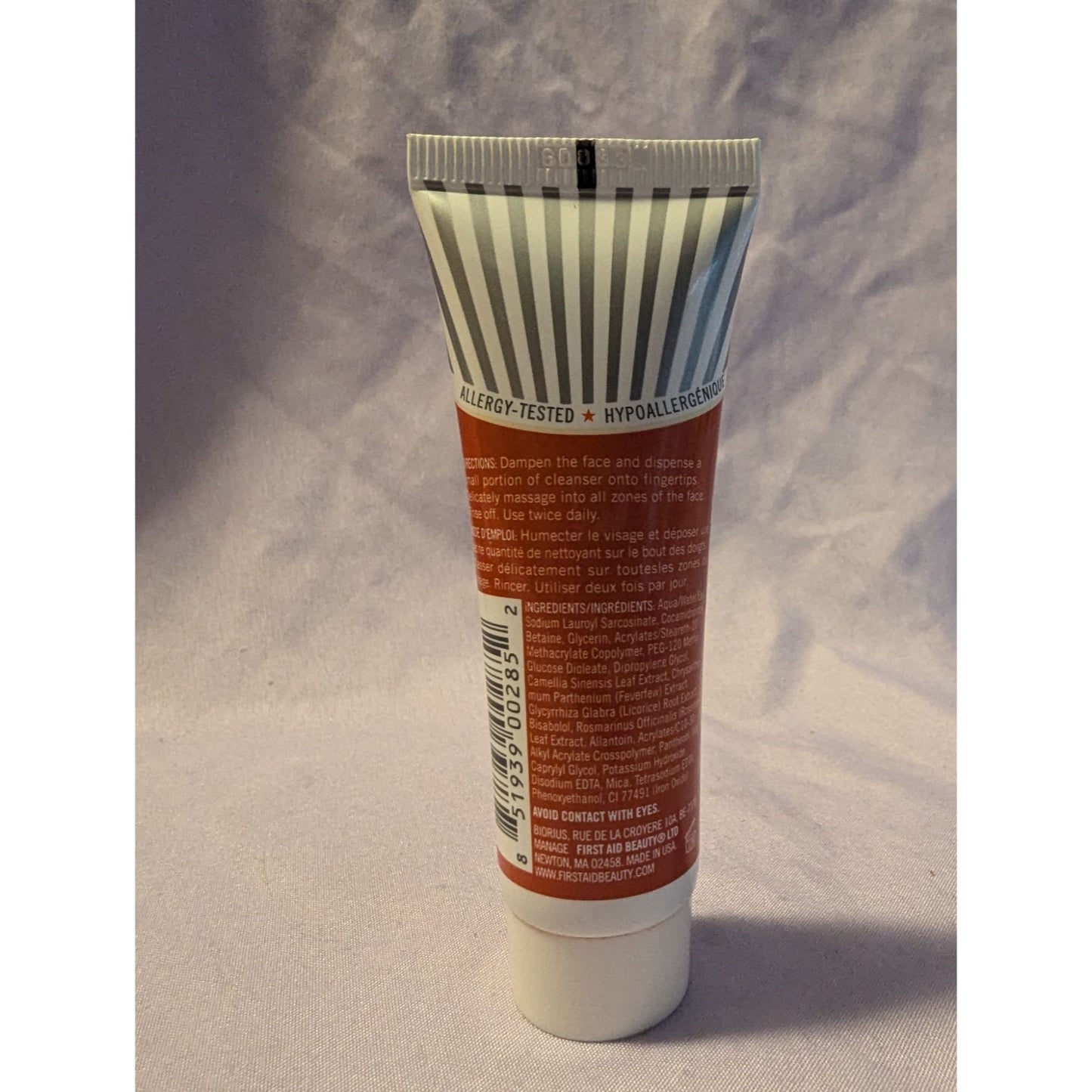 First Aid Beauty Skin Rescue Deep Cleanser With Red Clay 1 Oz Tube Travel Size